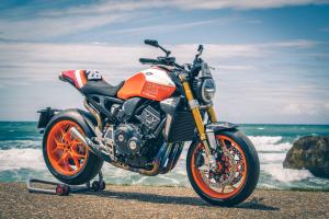Honda CB1000R Dani Pedrosa Replica